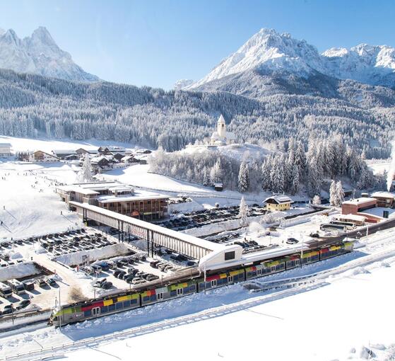 3-zinnen-dolomites-winter-idm07338