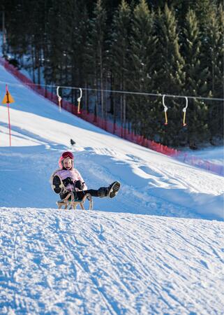 rodeln-familie2022-tg-gsieser-tal-harald-wisthaler-19